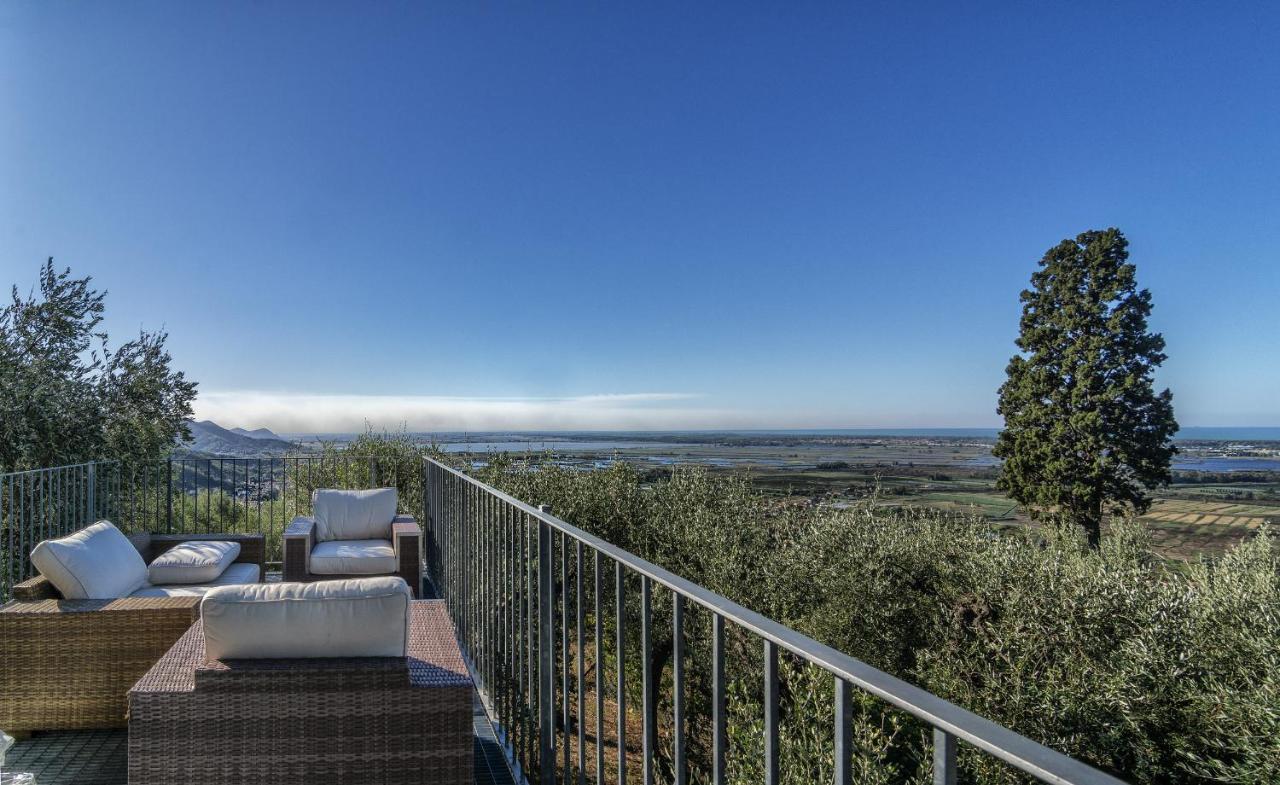 Casale Belvedere "Il Melograno" Massarosa Bagian luar foto