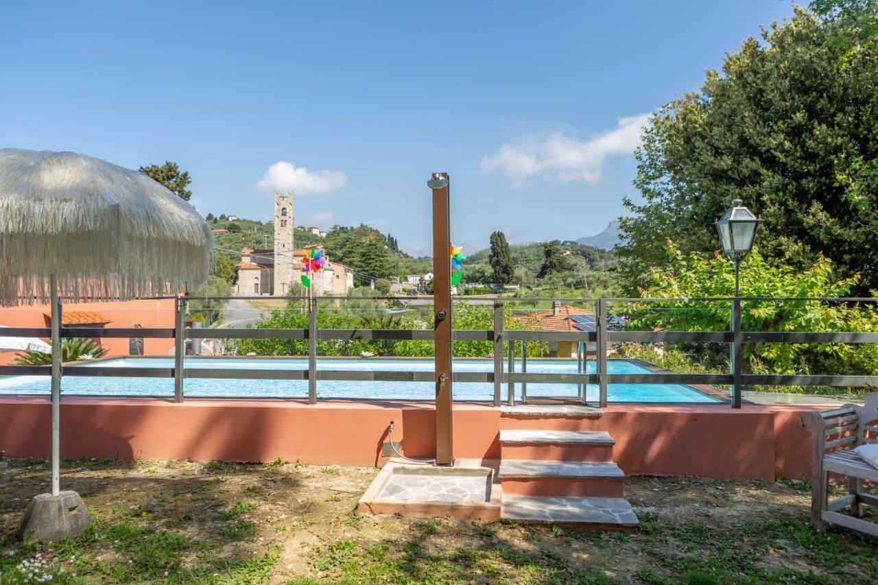 Casale Belvedere "Il Melograno" Massarosa Bagian luar foto